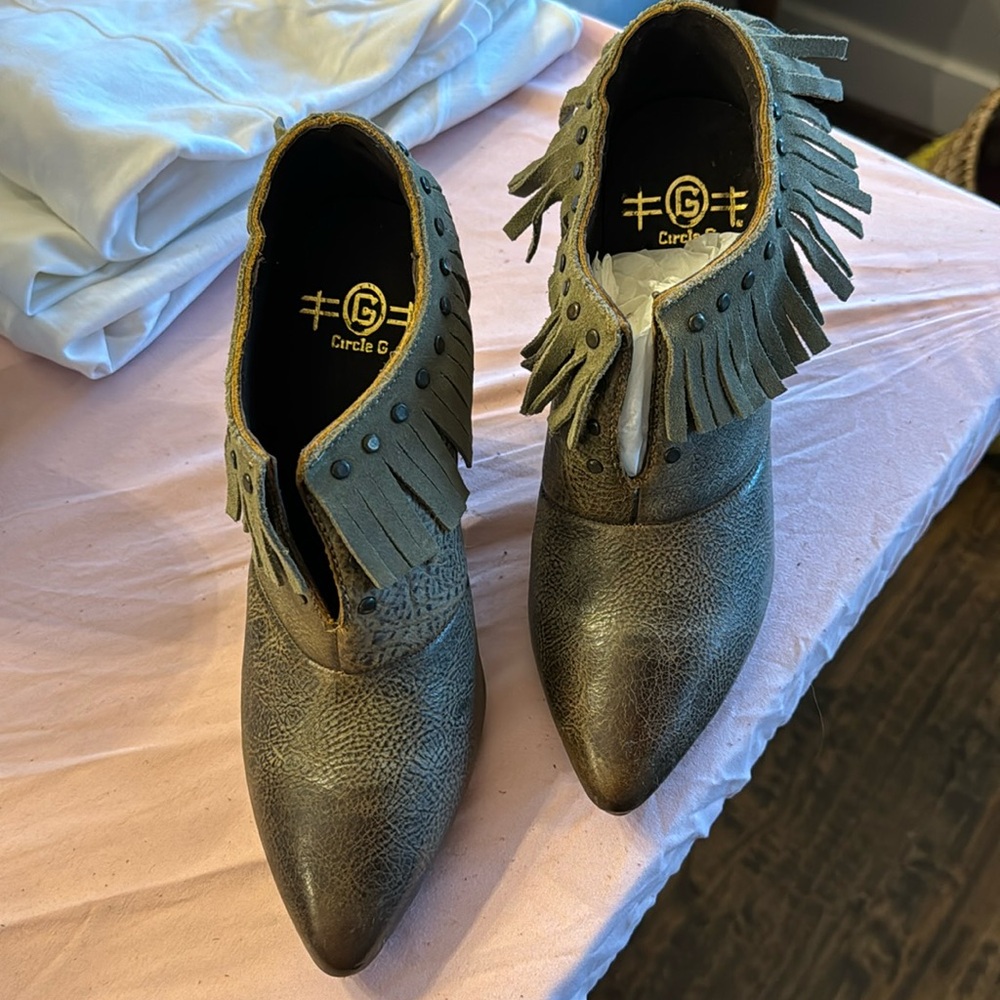 Circle G bootie